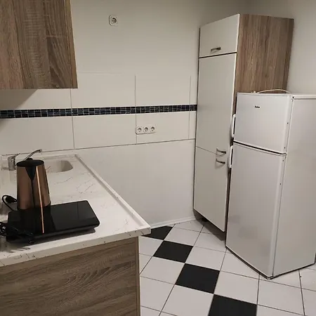 דירה Stadt Apartment Heidenheim *